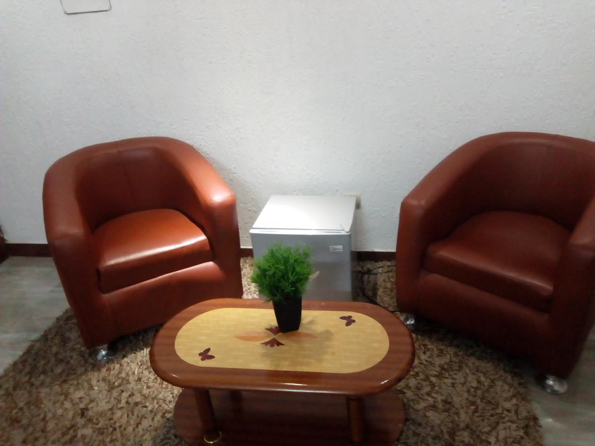 Senateur Hotel Agontinkon Cotonou Buitenkant foto