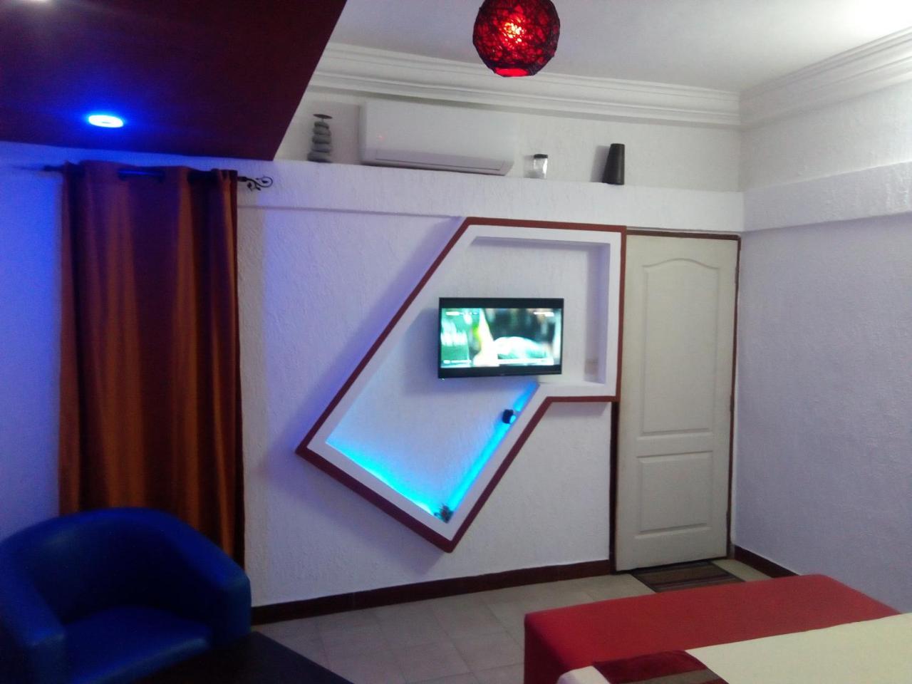 Senateur Hotel Agontinkon Cotonou Buitenkant foto