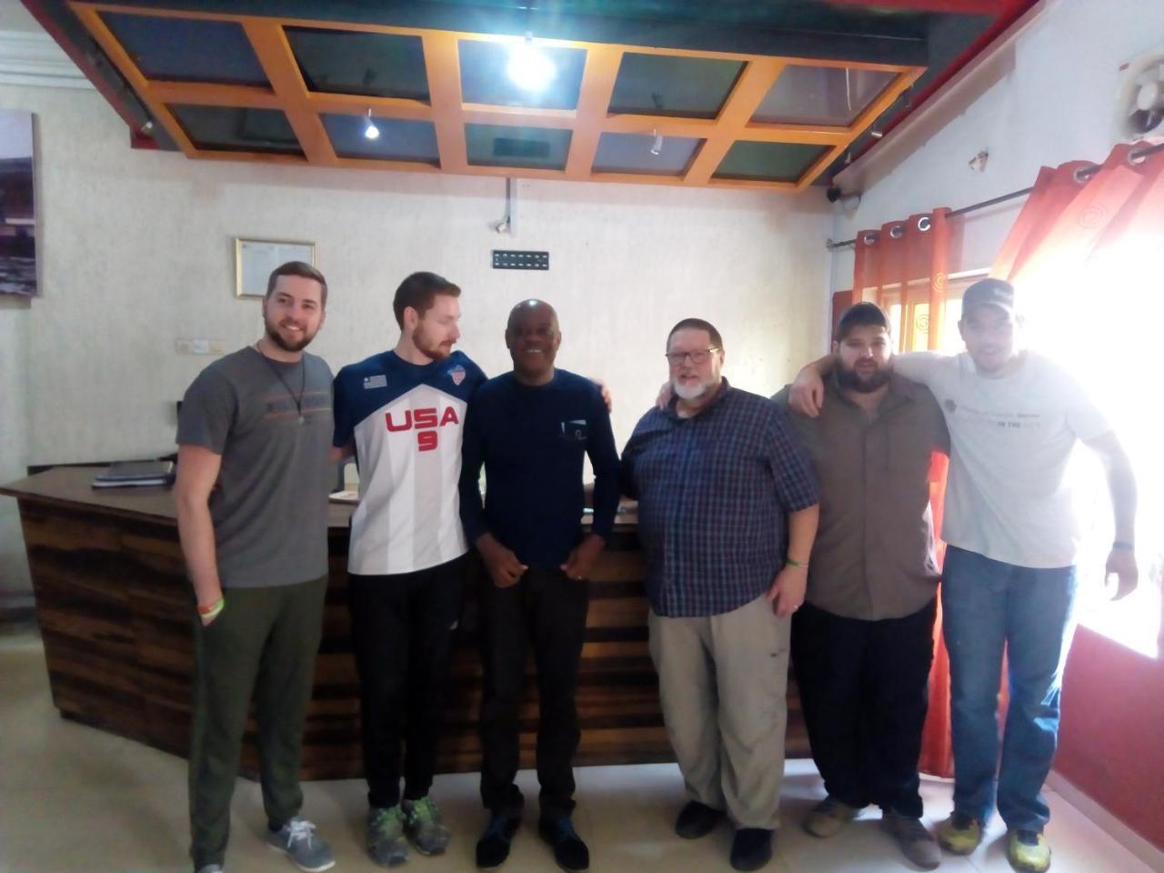 Senateur Hotel Agontinkon Cotonou Buitenkant foto