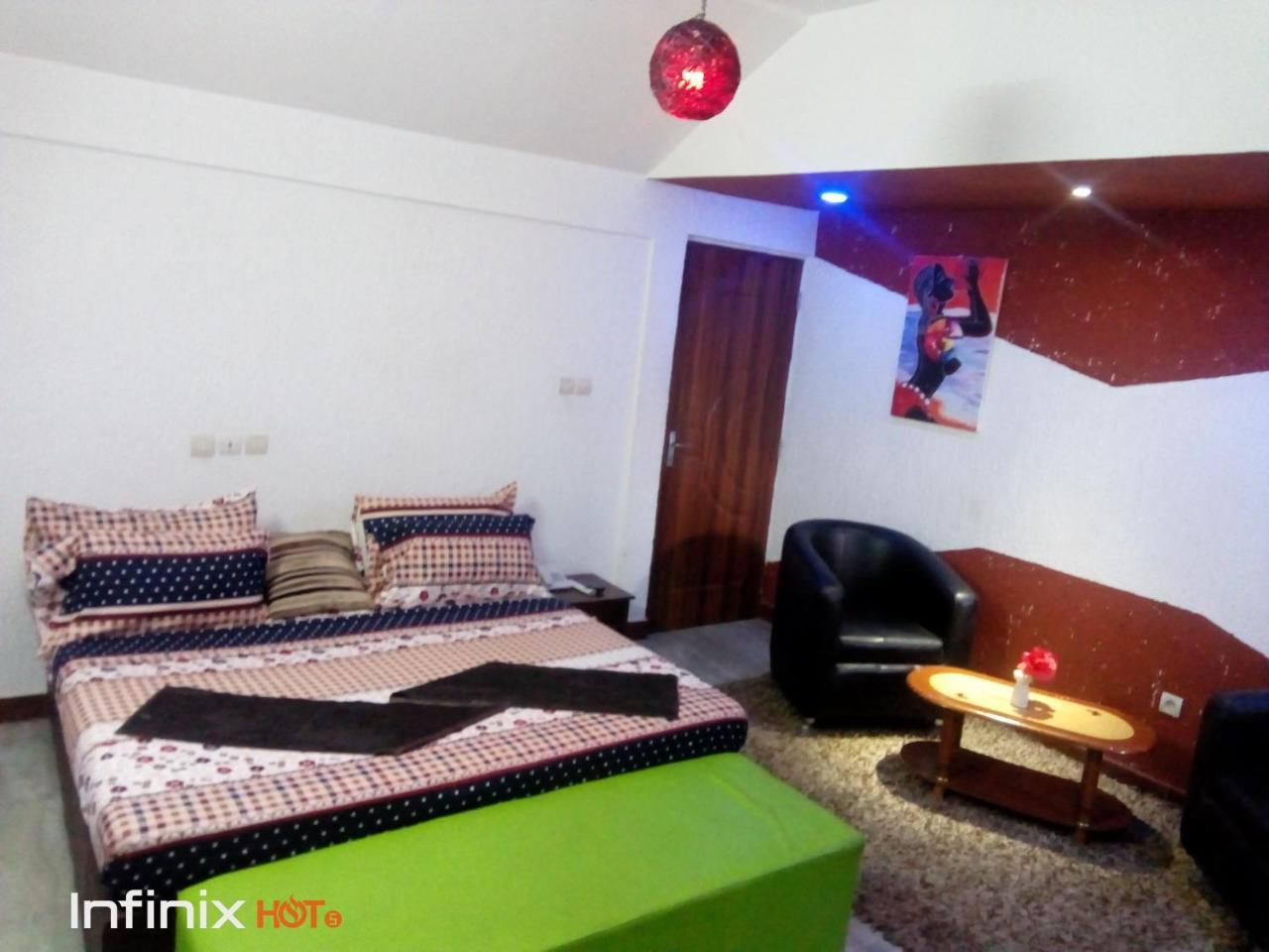 Senateur Hotel Agontinkon Cotonou Buitenkant foto