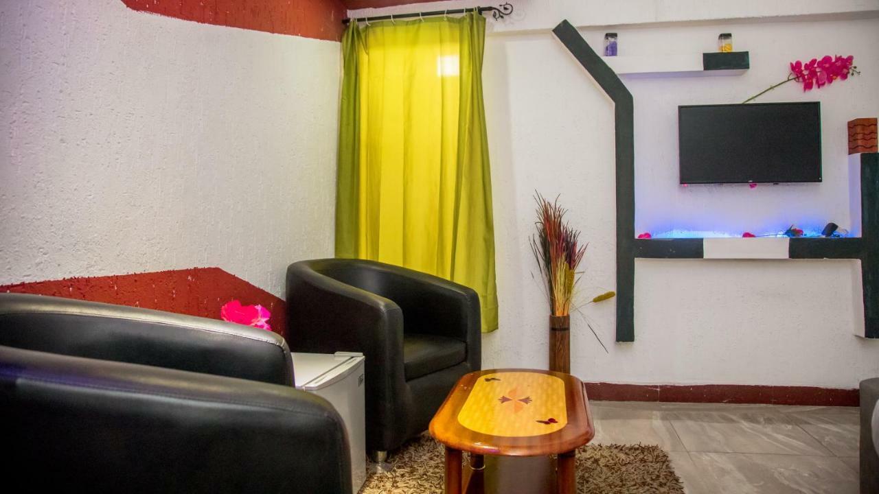 Senateur Hotel Agontinkon Cotonou Buitenkant foto
